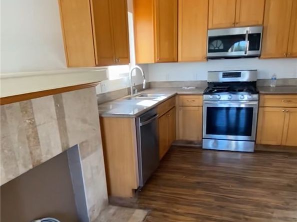 5507 S Manhattan Place, Los Angeles CA 90062