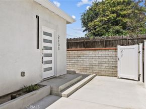 2129 N Pepper Street, Burbank CA 91505