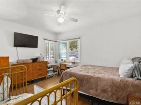 2129 N Pepper Street, Burbank CA 91505