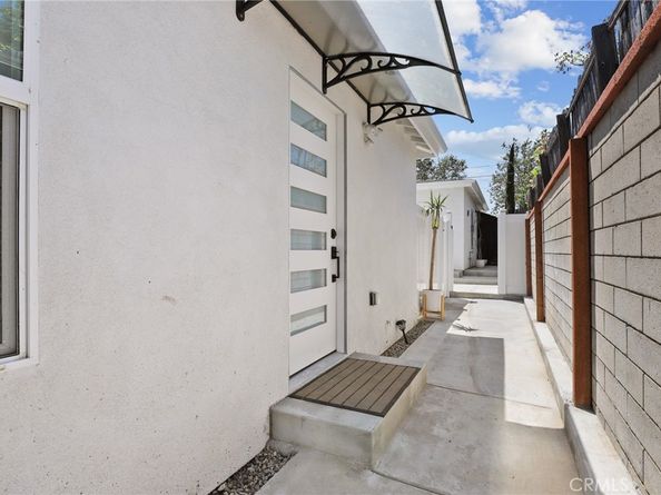 2129 N Pepper Street, Burbank CA 91505