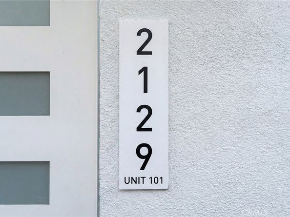 2129 N Pepper Street, Burbank CA 91505