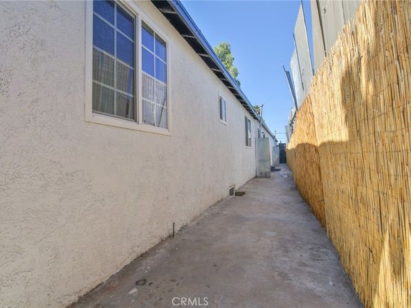 9621 Laurel, Los Angeles CA 90002