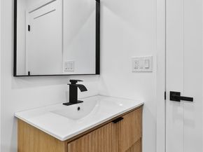 3826 3828 La Salle, Los Angeles CA 90062