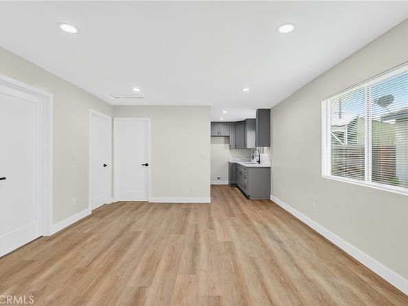 3826 3828 La Salle, Los Angeles CA 90062