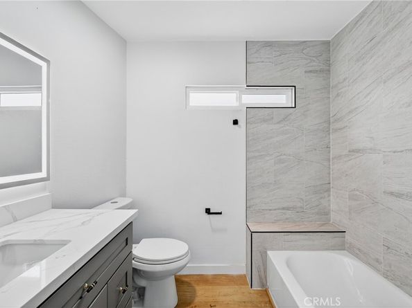 3826 3828 La Salle, Los Angeles CA 90062