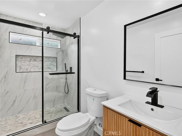 3826 3828 La Salle, Los Angeles CA 90062