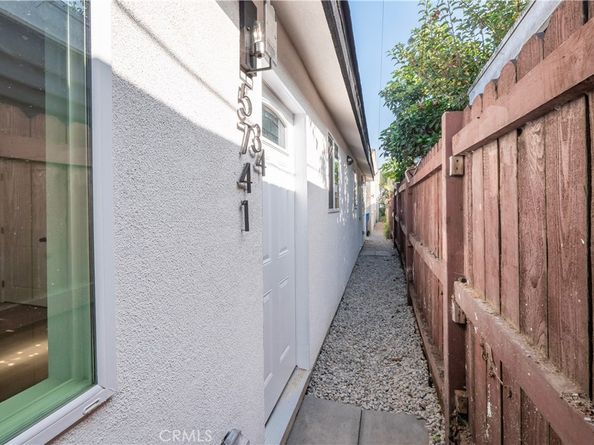 5739 S St Andrews, Los Angeles CA 90062