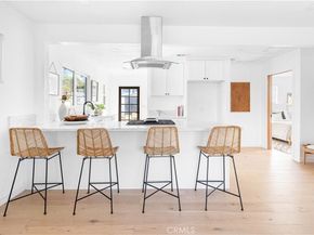 1630 S Ridgeley, Los Angeles CA 90019