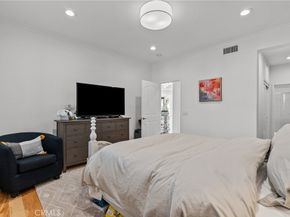 20366 Via Galileo, Porter Ranch CA 91326