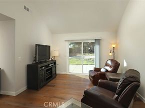 14047 Simshaw Avenue, Sylmar (los Angeles) CA 91342