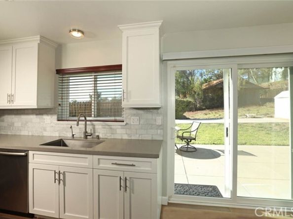 14047 Simshaw Avenue, Sylmar (los Angeles) CA 91342