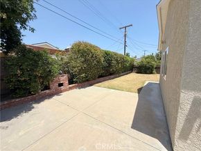21045 Hemmingway Street, Canoga Park (los Angeles) CA 91304