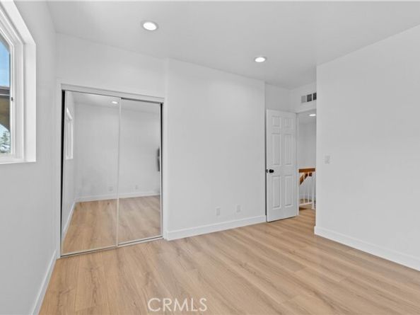 9019 Cedros Avenue 2, Panorama City (los Angeles) CA 91402