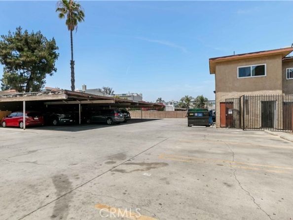 9019 Cedros Avenue 2, Panorama City (los Angeles) CA 91402