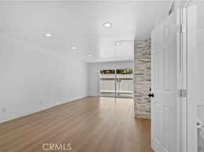 9019 Cedros Avenue 2, Panorama City (los Angeles) CA 91402