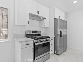 9019 Cedros Avenue 2, Panorama City (los Angeles) CA 91402