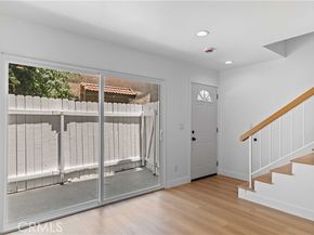 9019 Cedros Avenue 2, Panorama City (los Angeles) CA 91402