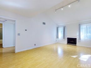 10504 Sunland Blvd Boulevard 5, Sunland (los Angeles) CA 91040