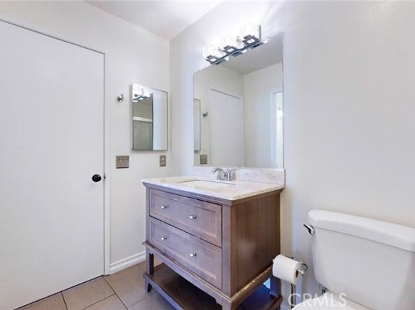 10504 Sunland Blvd Boulevard 5, Sunland (los Angeles) CA 91040