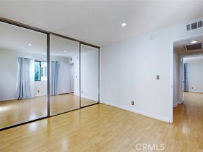 10504 Sunland Blvd Boulevard 5, Sunland (los Angeles) CA 91040