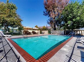 10504 Sunland Blvd Boulevard 5, Sunland (los Angeles) CA 91040