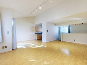 10504 Sunland Blvd Boulevard 5, Sunland (los Angeles) CA 91040