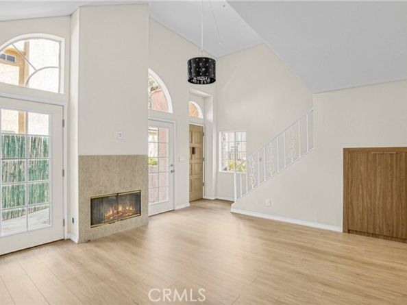 14383 Nordhoff, Panorama City (los Angeles) CA 91402