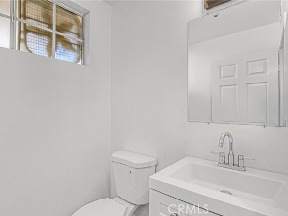 14383 Nordhoff, Panorama City (los Angeles) CA 91402