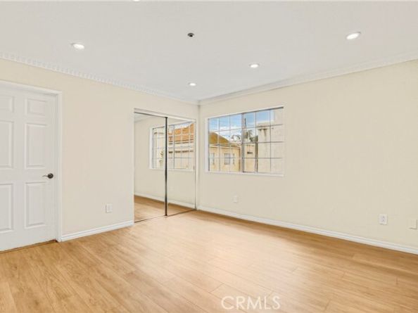 14383 Nordhoff, Panorama City (los Angeles) CA 91402