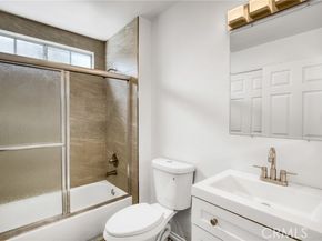 14383 Nordhoff, Panorama City (los Angeles) CA 91402