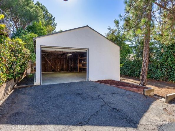 13322 Berg Street, Sylmar (los Angeles) CA 91342