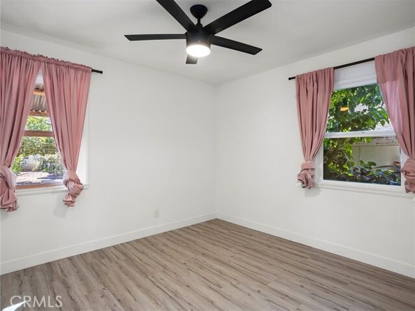 13322 Berg Street, Sylmar (los Angeles) CA 91342