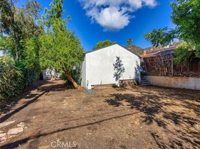 13322 Berg Street, Sylmar (los Angeles) CA 91342
