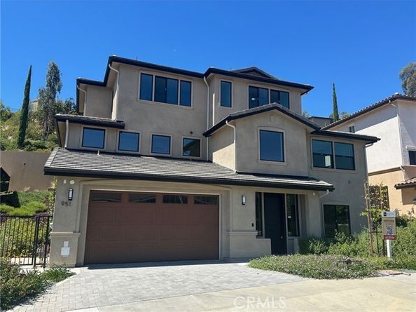 951 N Avenue 66, Los Angeles CA 90042