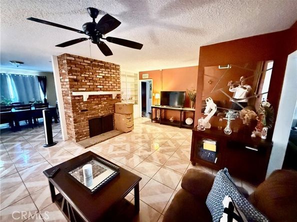 9020 Kester Avenue, Panorama City (los Angeles) CA 91402