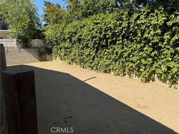 9020 Kester Avenue, Panorama City (los Angeles) CA 91402