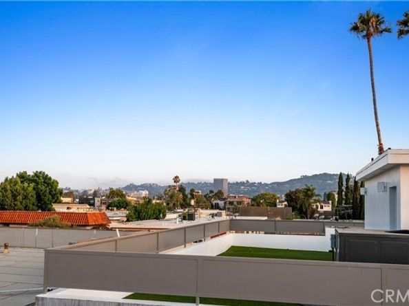 10857 Morrison Street, North Hollywood (los Angeles) CA 91601