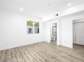 10857 Morrison Street, North Hollywood (los Angeles) CA 91601