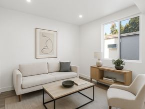 10857 Morrison Street, North Hollywood (los Angeles) CA 91601
