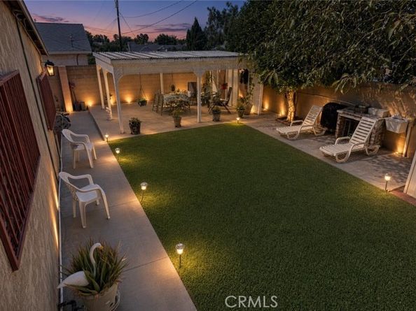 21007 Violeta, Lakewood CA 90715