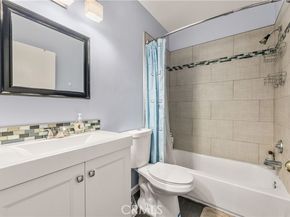 11150 Glenoaks Boulevard 37, Pacoima (los Angeles) CA 91331