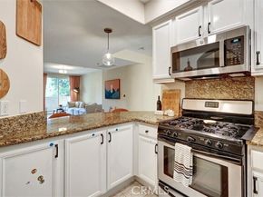13935 Burbank Boulevard 105, Van Nuys (los Angeles) CA 91401