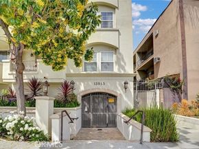 13935 Burbank Boulevard 105, Van Nuys (los Angeles) CA 91401