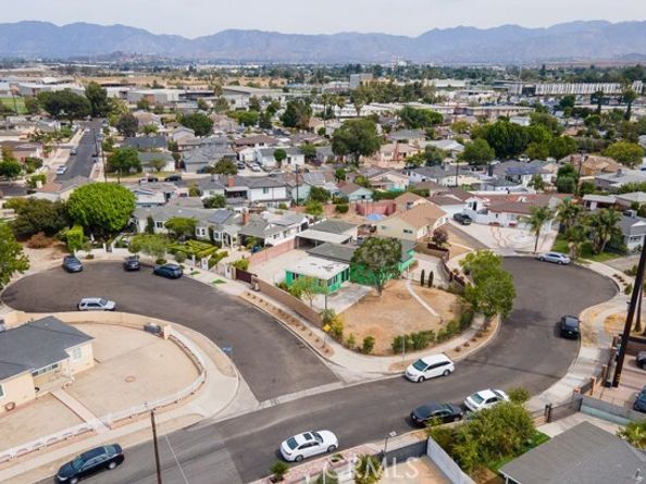 12561 Willard Street, North Hollywood (los Angeles) CA 91605