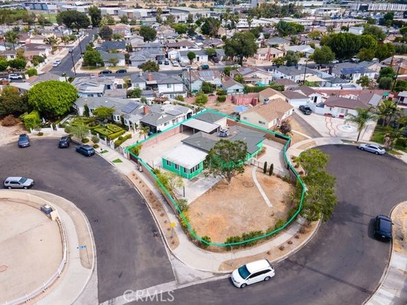 12561 Willard Street, North Hollywood (los Angeles) CA 91605