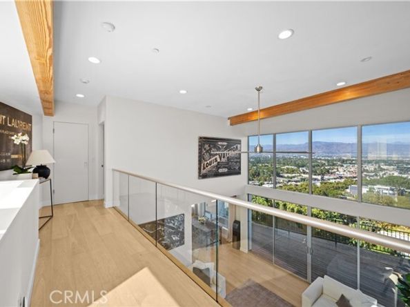 3631 Sunswept Drive, Studio City (los Angeles) CA 91604