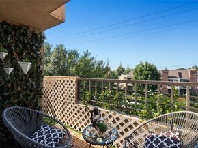 18730 Hatteras Street 46, Tarzana (los Angeles) CA 91356