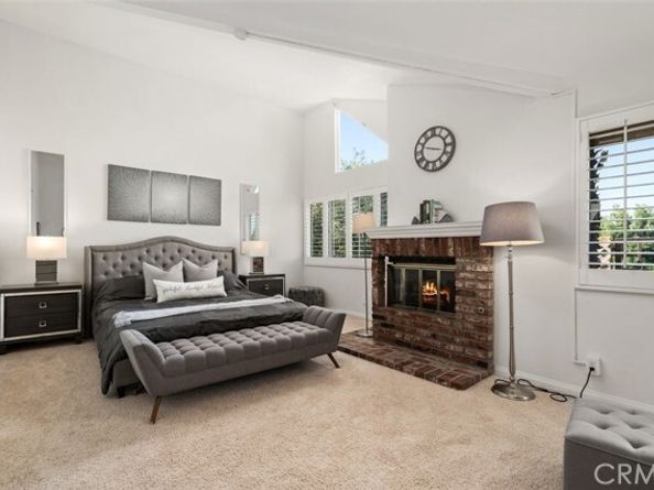 18730 Hatteras Street 46, Tarzana (los Angeles) CA 91356