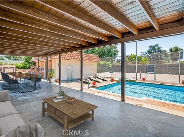 17558 Lahey Street, Granada Hills (los Angeles) CA 91344
