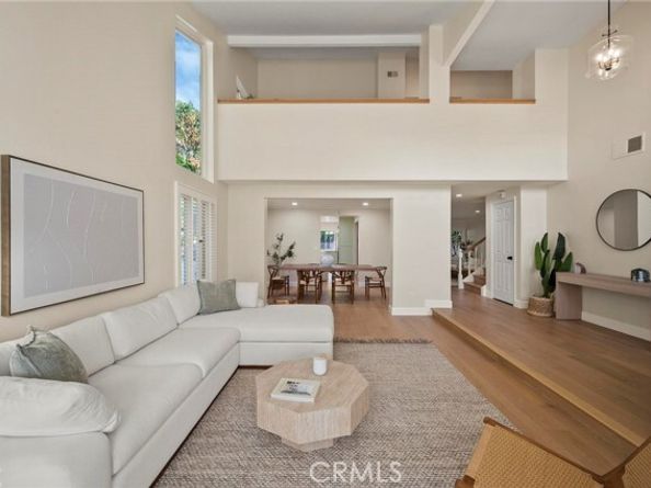 20516 Germain Street, Chatsworth (los Angeles) CA 91311